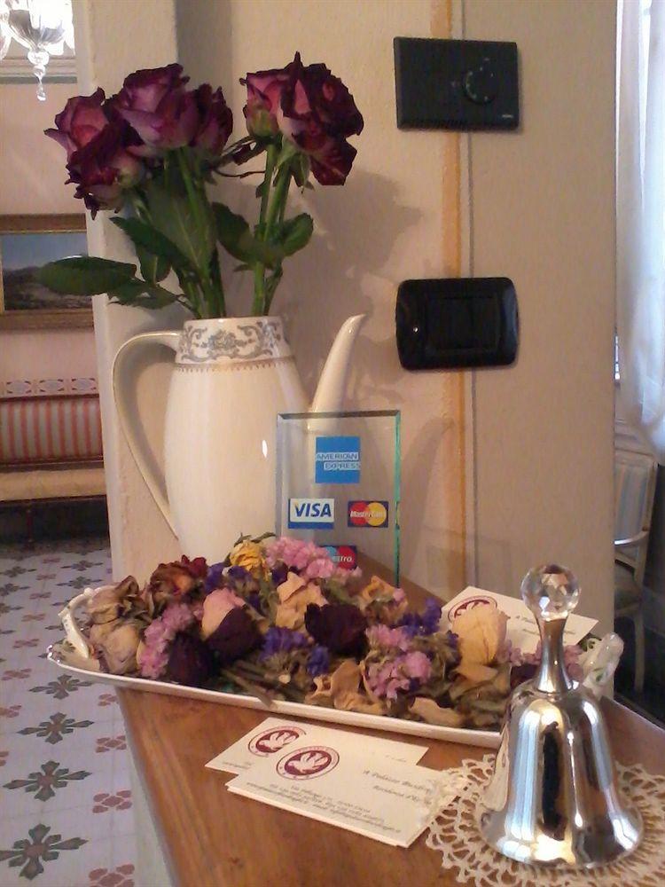 Bed & Breakfast A Palazzo Busdraghi Residenza D'epoca 4*