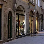A Palazzo Busdraghi Residenza D\'Epoca